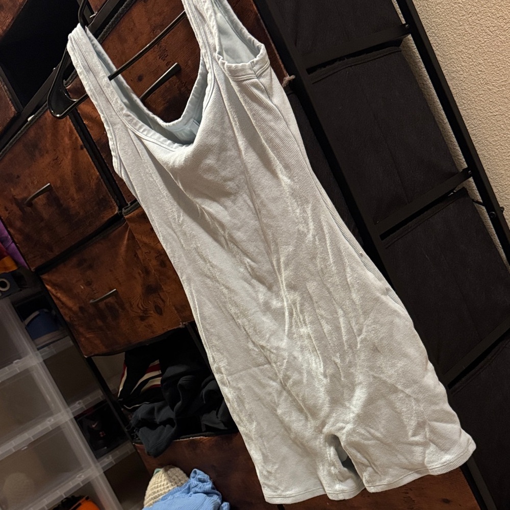 Skims one piece